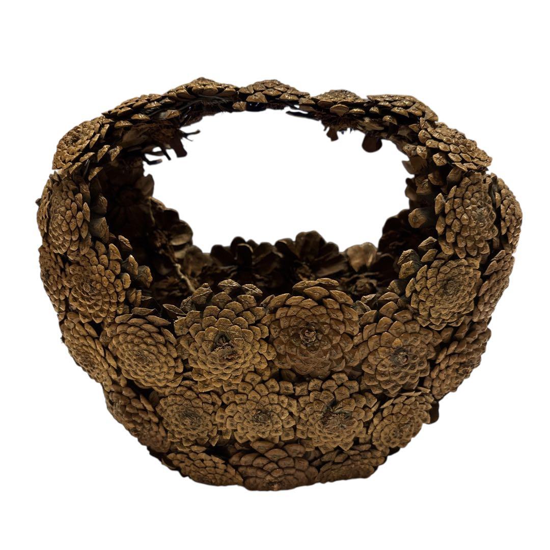 松笠細工 シダーローズ 花籠 取っ手付き 木の実クラフト バスケット オブジェ