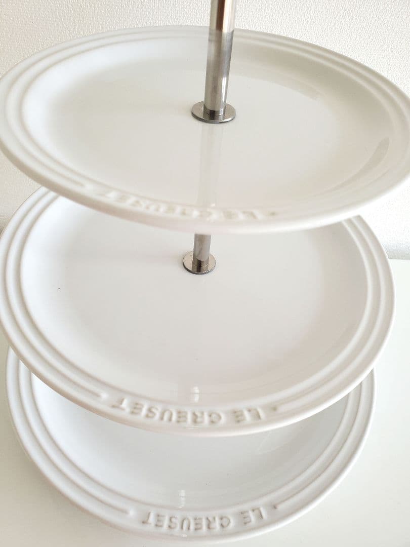 【希少】LE CREUSET アフタヌーンティースタンド 3段　ルクルーゼ