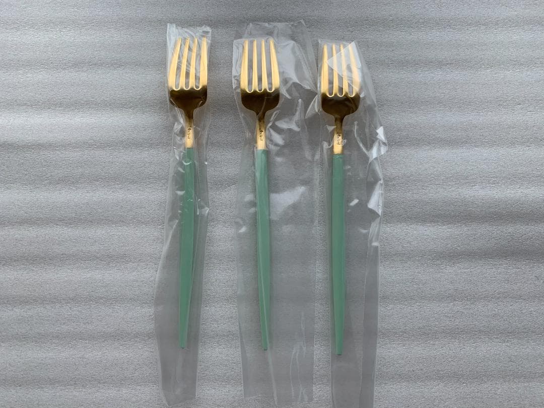 クチポール GOA ゴールド セラドン デザート9点セット カトラリー