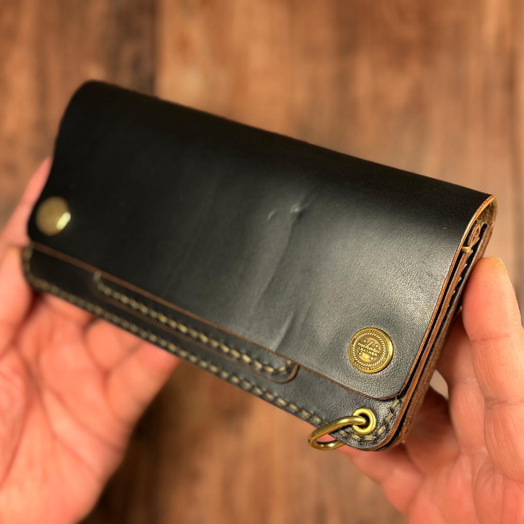 ホースバット・茶芯ブラック・ロングトラッカーウォレット