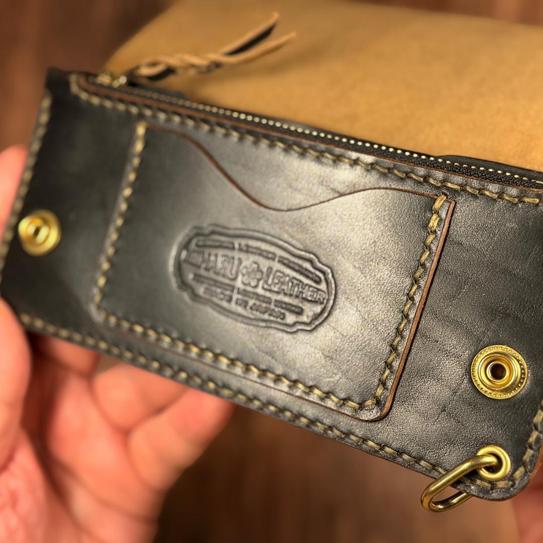 ホースバット・茶芯ブラック・ロングトラッカーウォレット