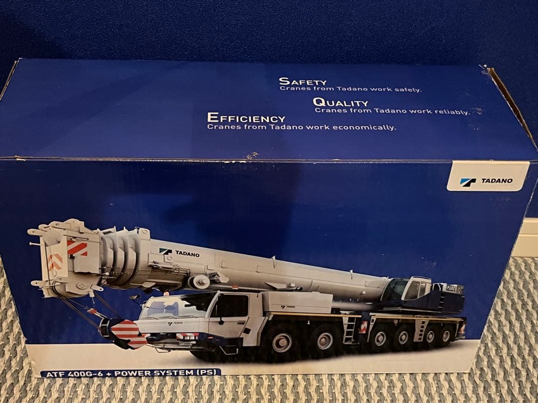 タダノ ATF 400G-6 クレーン模型 - メルカリ