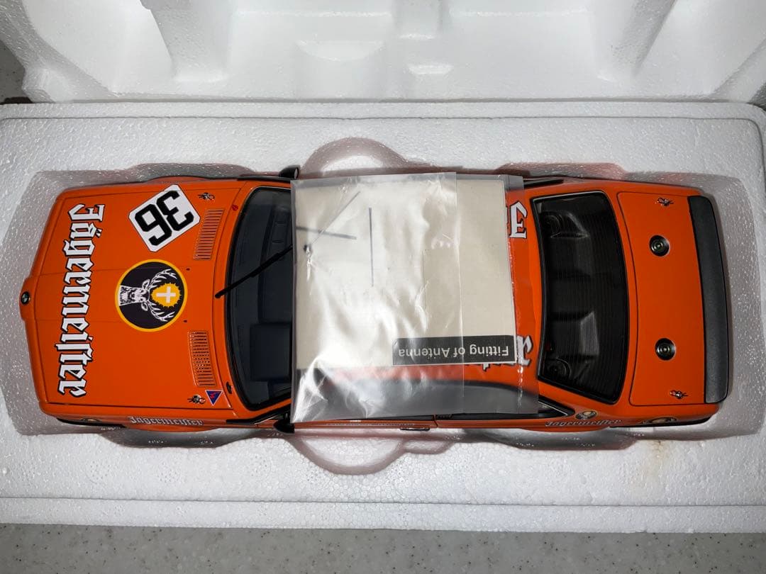 Autoart BMW 635CSi オートアート ディーラー別注 1/18