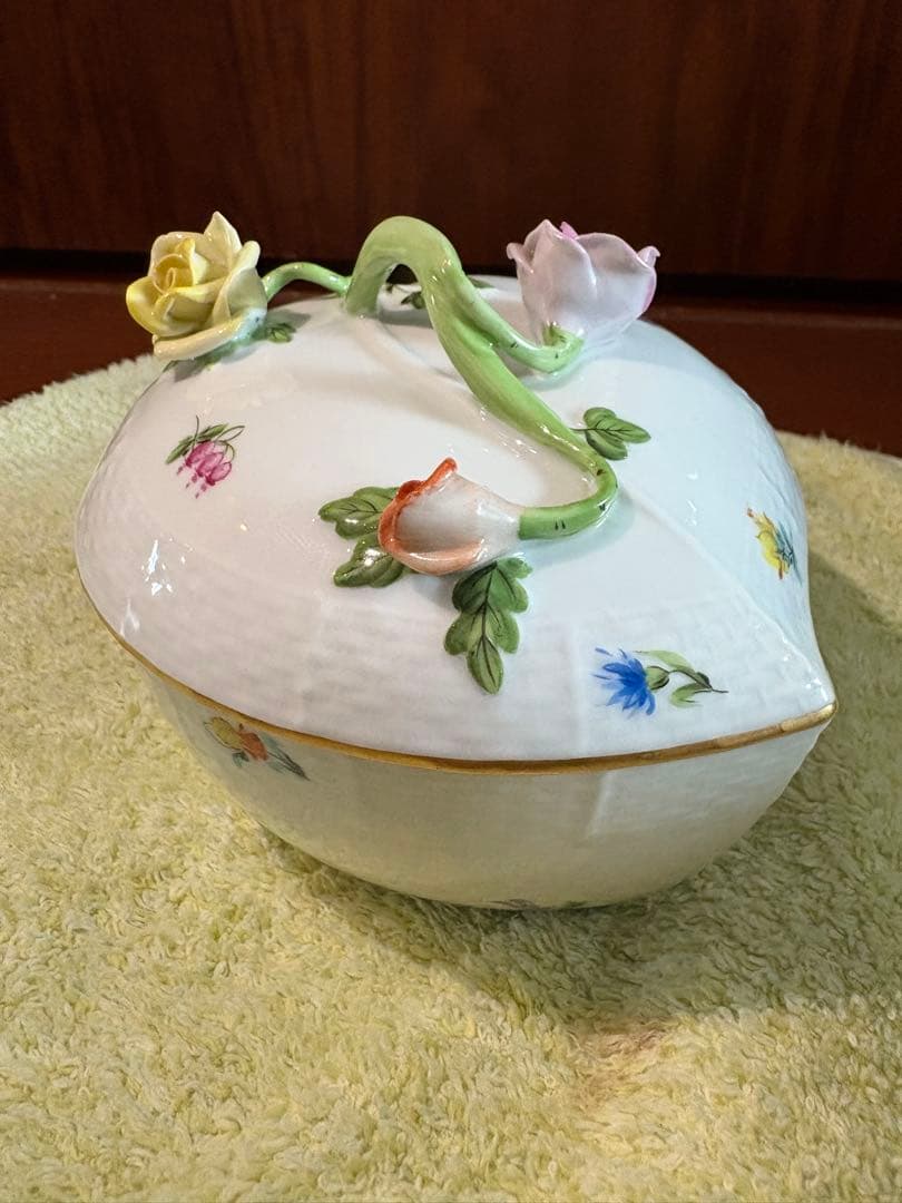 【極美品・ハンドメイド】ヘレンド ハート形小物入れ(L) ミルフルール