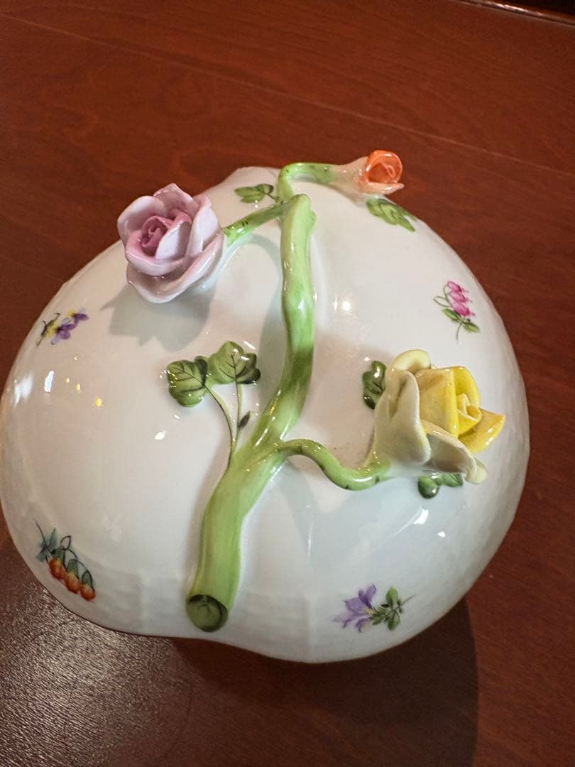 【極美品・ハンドメイド】ヘレンド ハート形小物入れ(L) ミルフルール