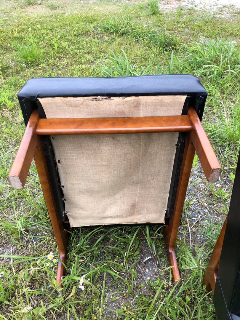 昭和レトロ オールドカリモク 3シーター 真ん中 セパレート カタカナ