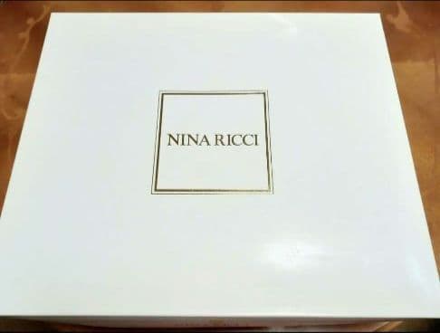 ◎新品 ニナリッチ 真わた肌掛けふとん シルク綿入り✨️絹✨️真綿布団✨️日本製