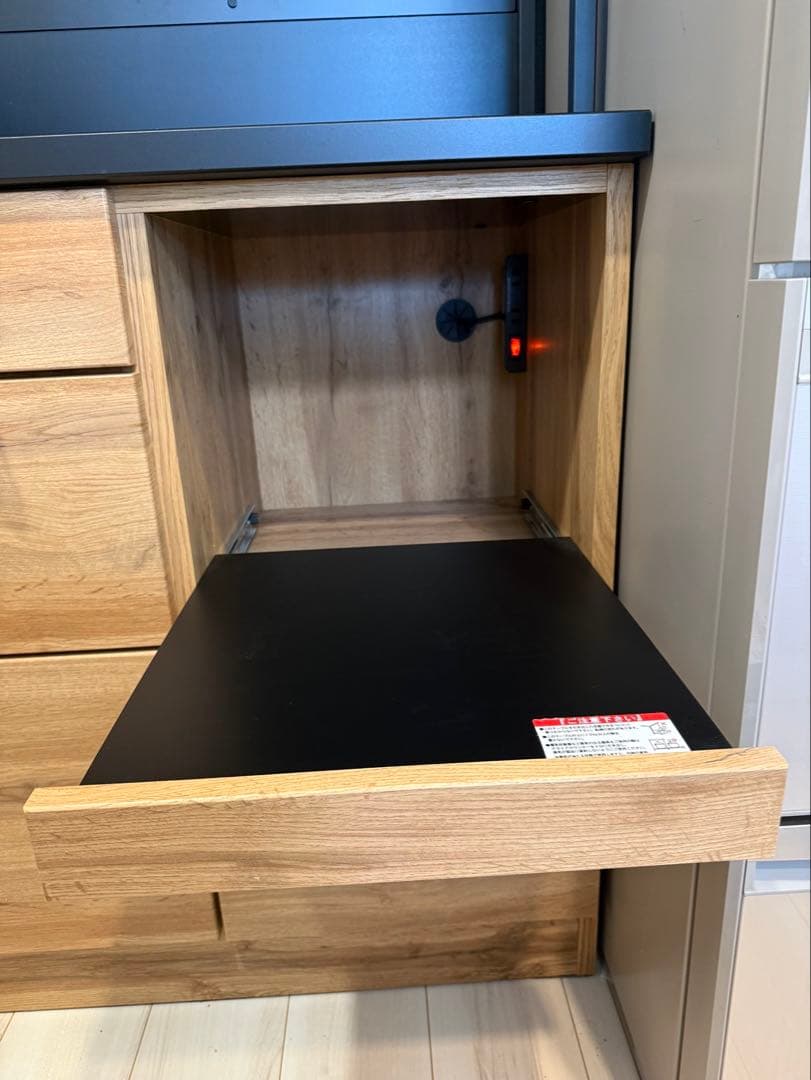 【最最終値下げ】ニトリ木目調キッチンボード