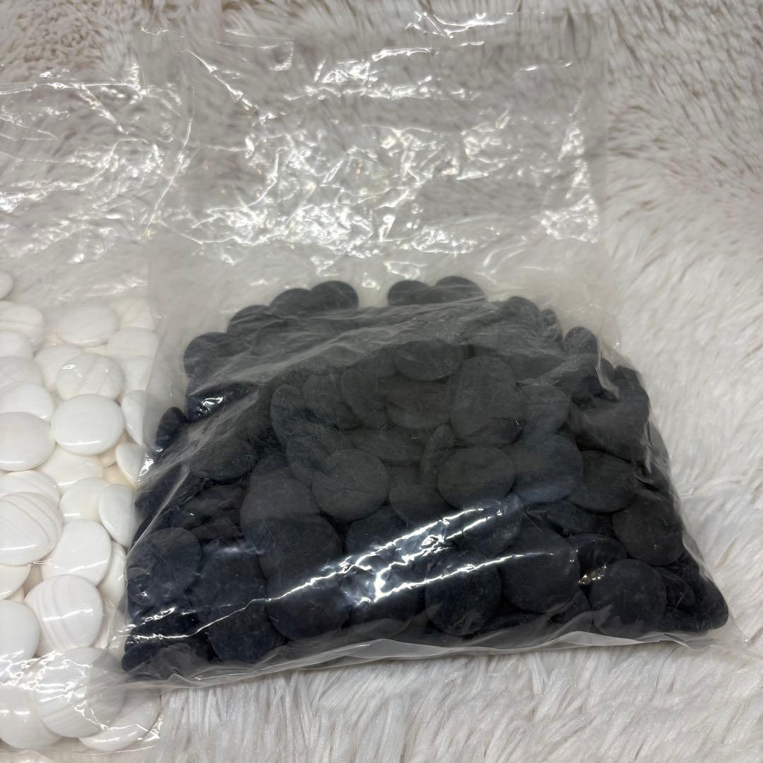 極美品 日向特産 28号 碁石セット 本蛤碁石 本那智黒 囲碁 碁笥 - メルカリ
