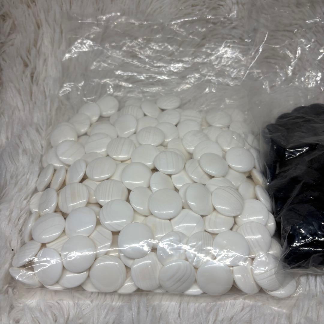 極美品 日向特産 28号 碁石セット 本蛤碁石 本那智黒 囲碁 碁笥 - メルカリ