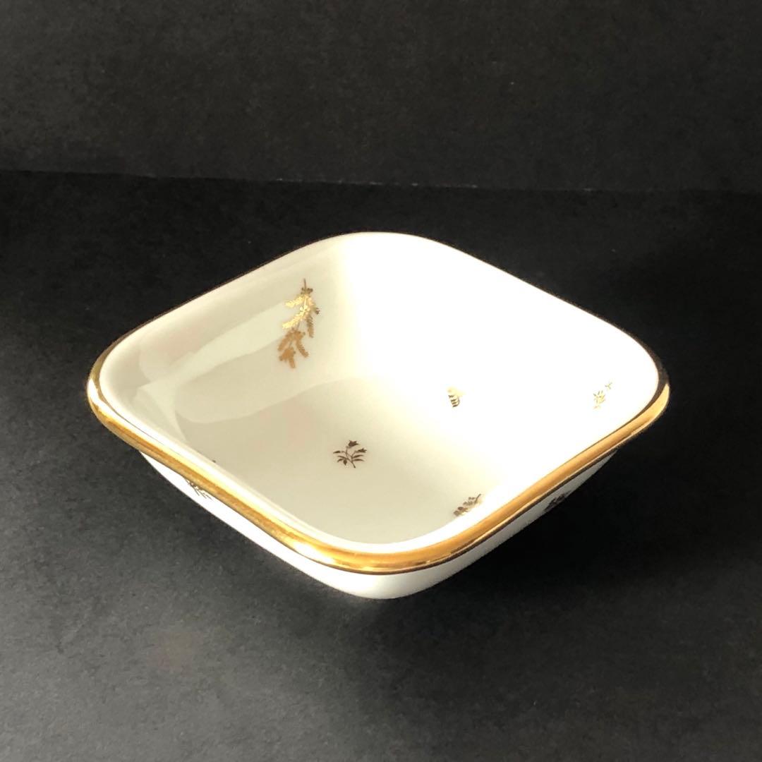 セーブル角形ディッシュ☆白磁金彩☆24K金彩小花紋様☆仏ヴィンテージ未使用