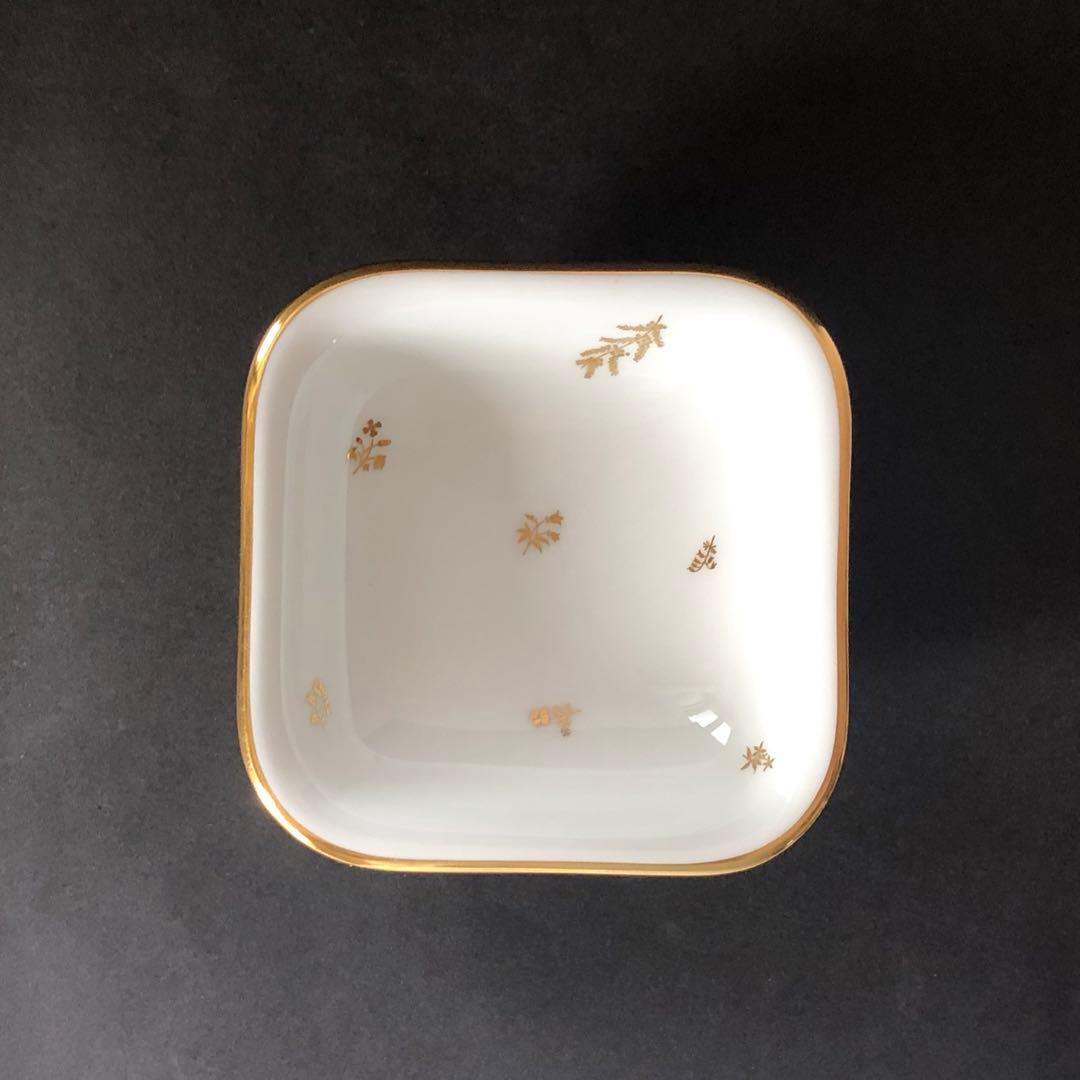 セーブル角形ディッシュ☆白磁金彩☆24K金彩小花紋様☆仏ヴィンテージ未使用