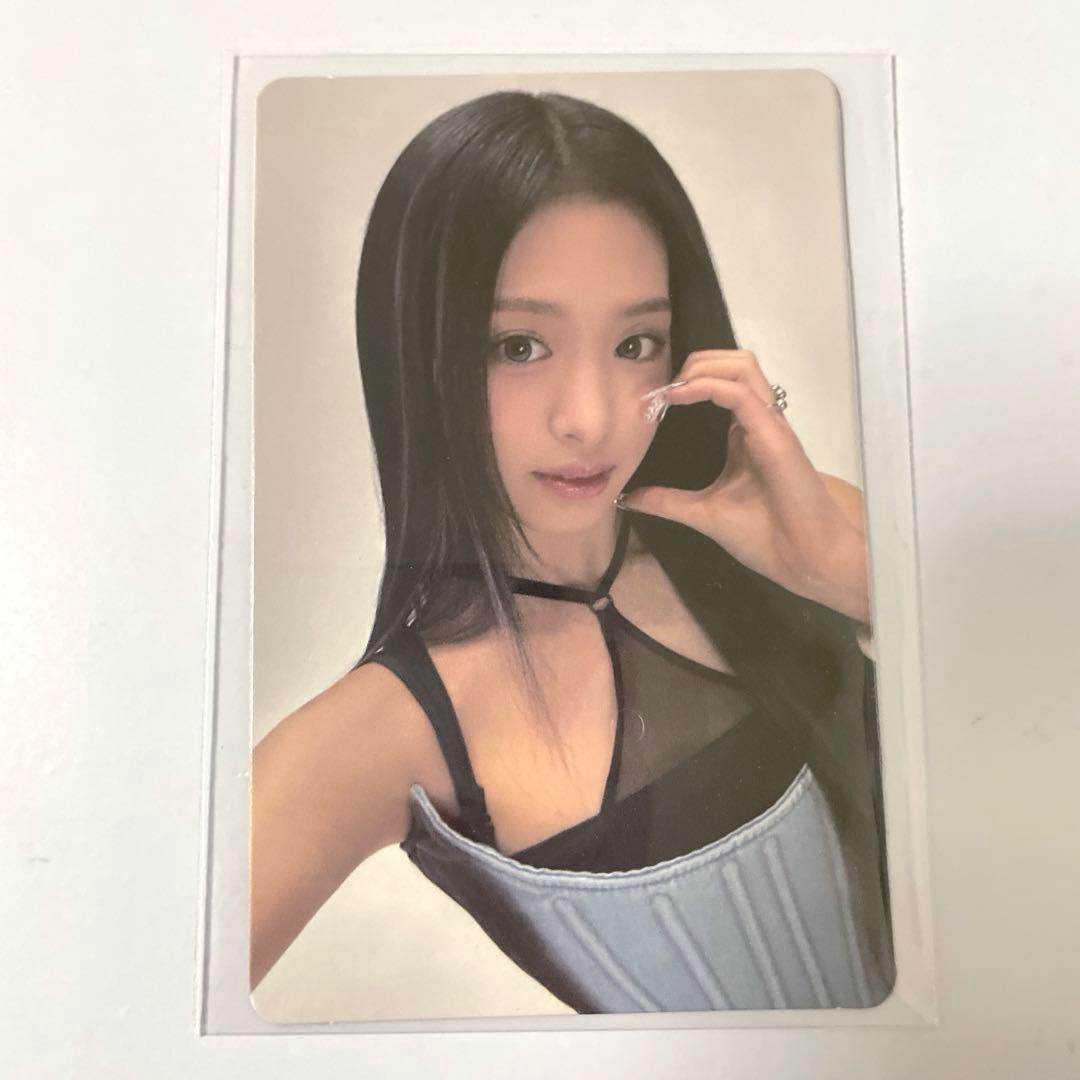 BABYMONSTER アヒョン トレカ | Shop at Mercari from Japan! | Buyee