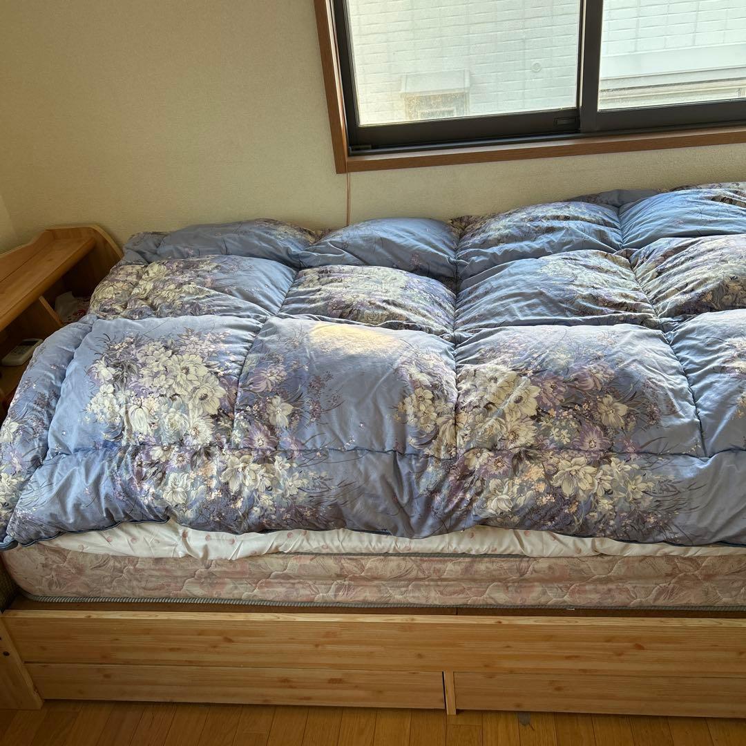 ①綺麗！来客用　花柄羽毛布団　掛け布団　たっぷり1.4kgふかふかあったかい！