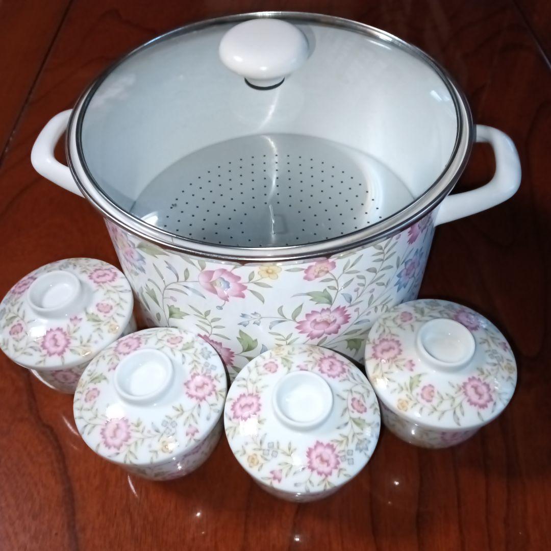 EJIRY エジリー　蒸し兼用鍋　深型鍋　蒸し茶碗付き　ほうろう　24cm