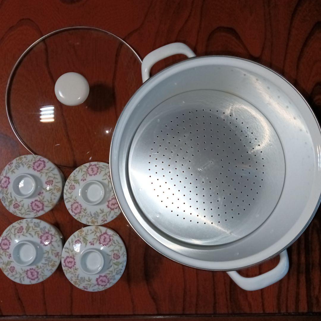 EJIRY エジリー　蒸し兼用鍋　深型鍋　蒸し茶碗付き　ほうろう　24cm