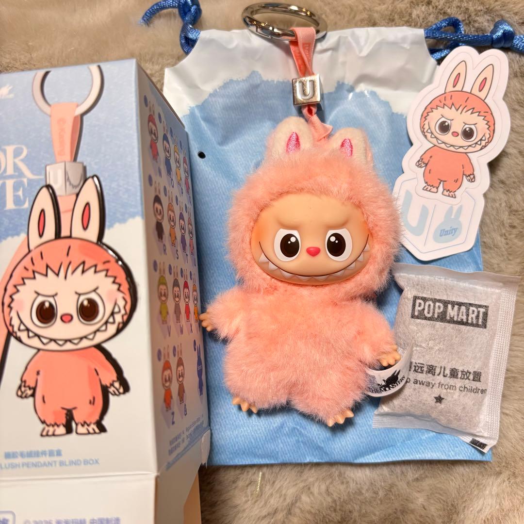 平*治様 【U】ラブブ PIN FOR LOVE アルファベット イニシャル - メルカリ