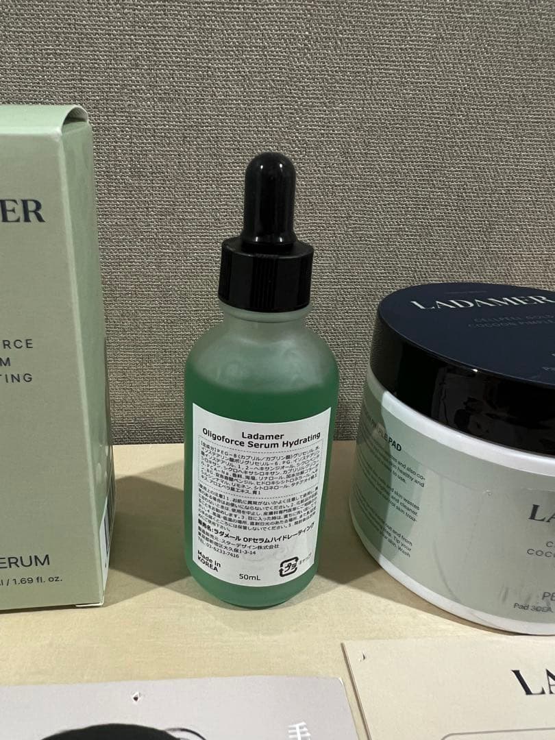 【2回ほど使用】ラダメール ピーリングパッド＋セラム 2点セット／角質ケア・保湿