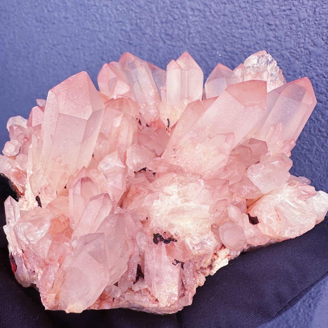 爆アレ❗️可愛いピンク♡超綺麗マダガスカル産パイナップルピンククラスターA1463