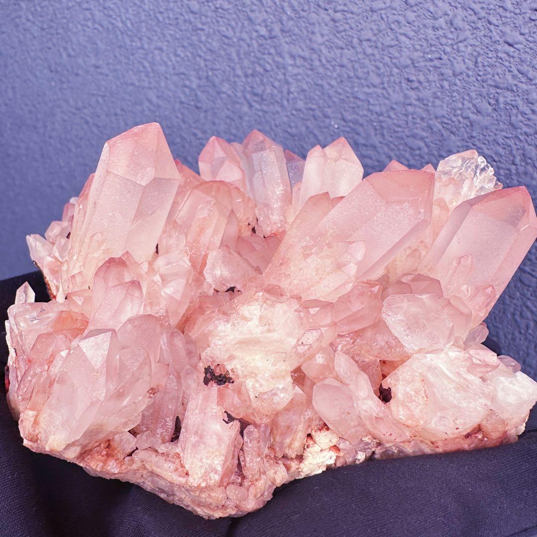 爆アレ❗️可愛いピンク♡超綺麗マダガスカル産パイナップルピンククラスターA1463