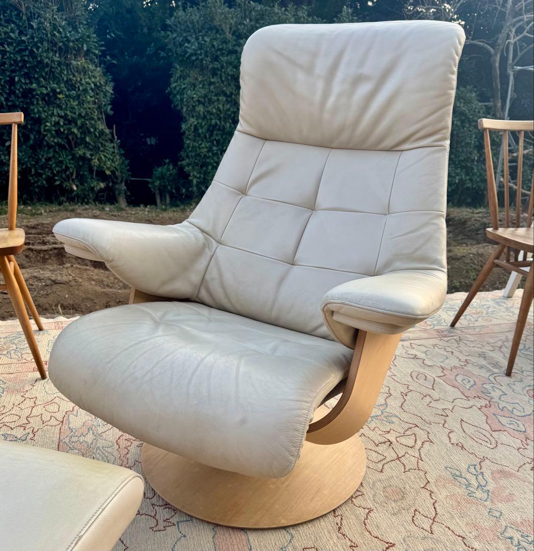 カリモク THE FIRST リクライナー＆オットマン L 本革