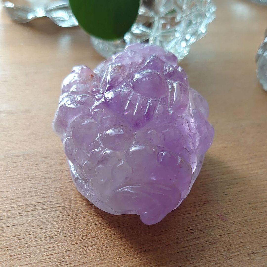 ライモライトインラベンダーアメジスト　銭蛙　素敵な逸品