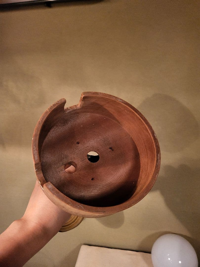 ブラケットライト　乳白色ガラス　電笠 付き