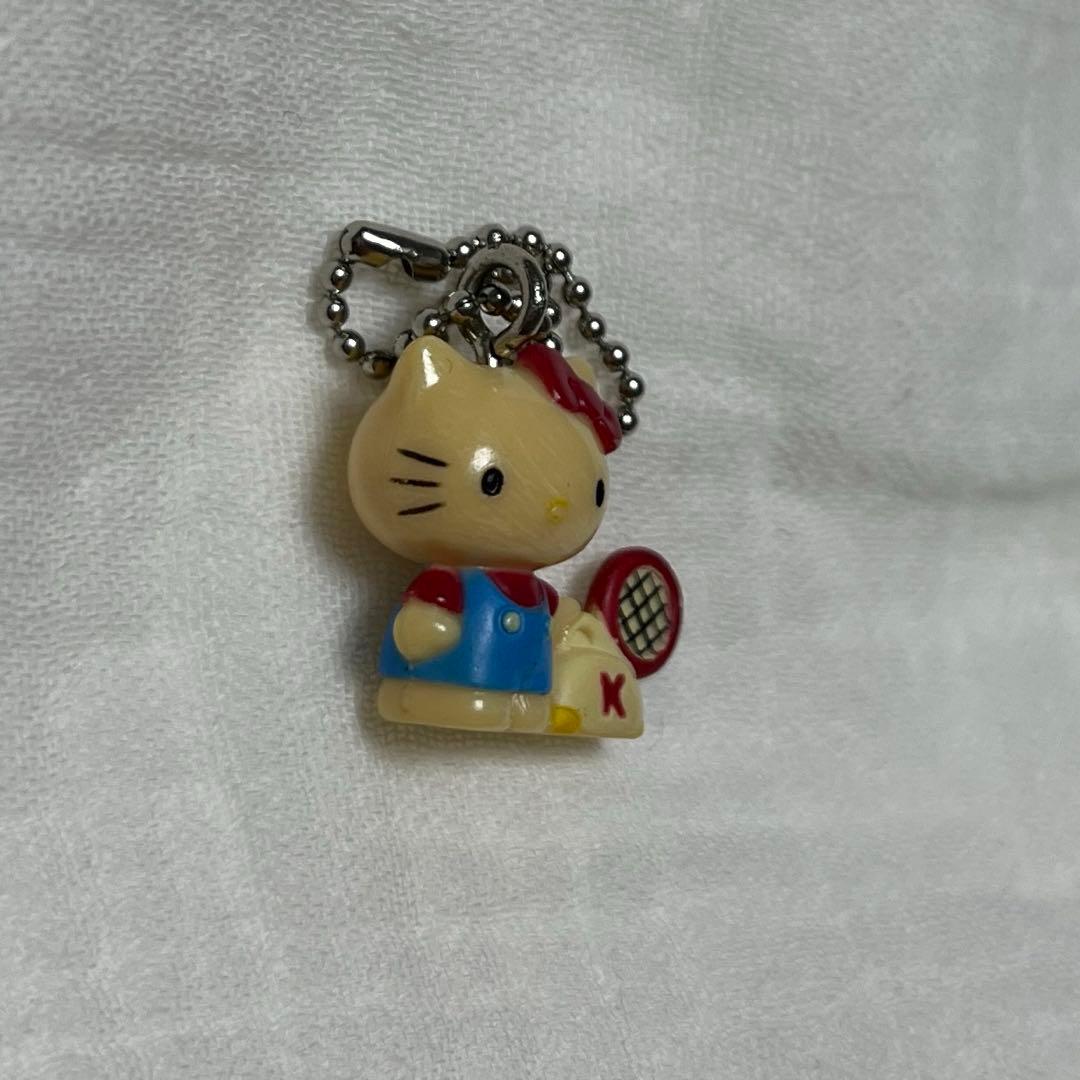 サンリオ ハローキティ テニス キーホルダー 平成レトロ 当時物 - メルカリ