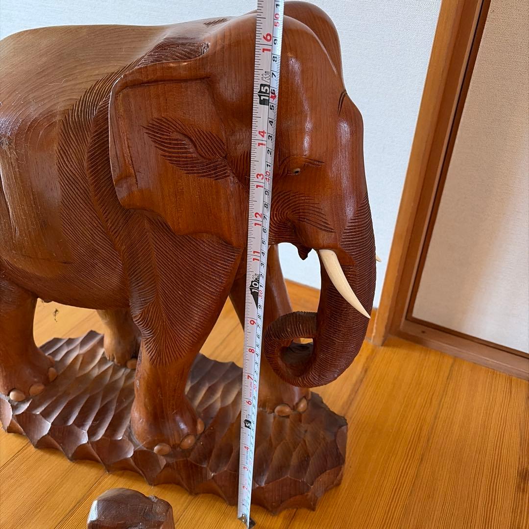 木製象の彫刻置物　オブジェ　大象と小象のセット