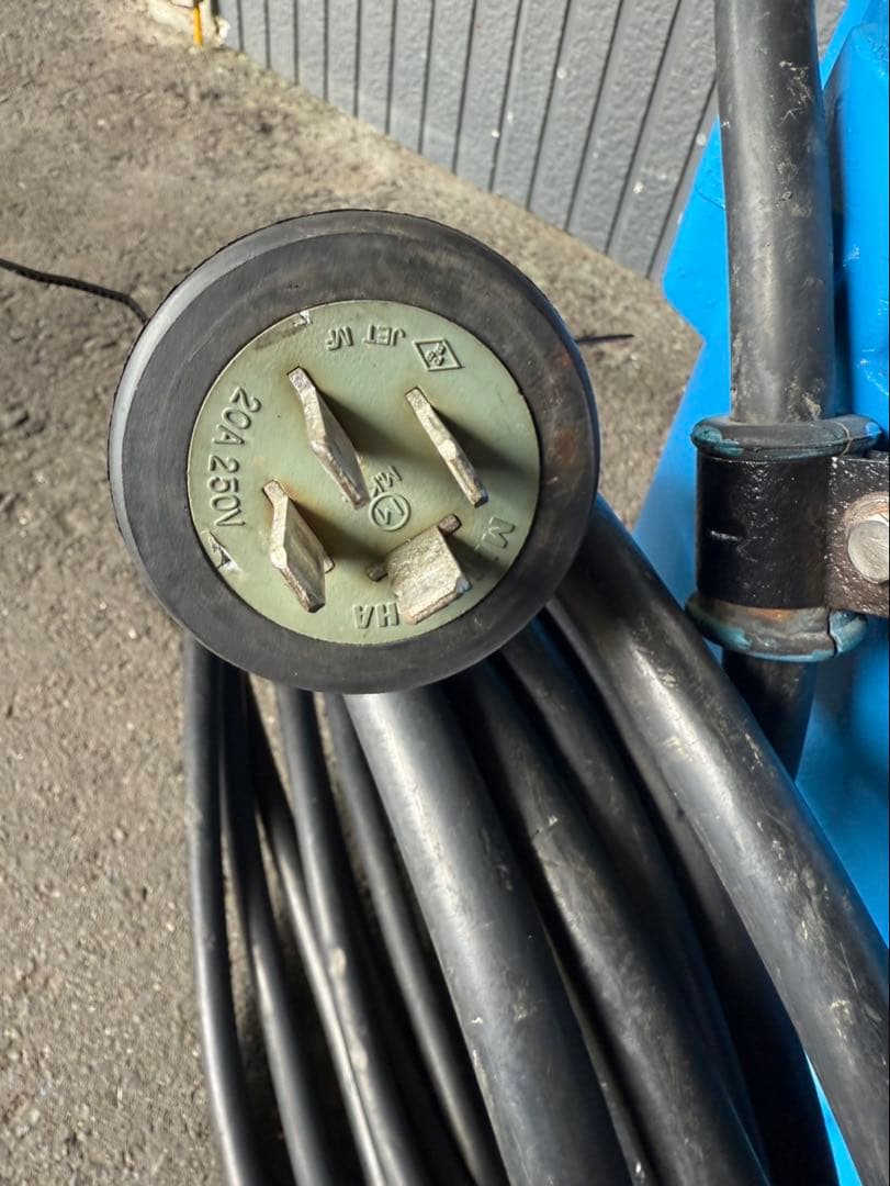 ツルミKTVE3-55 200V 60Hz 5.5kW