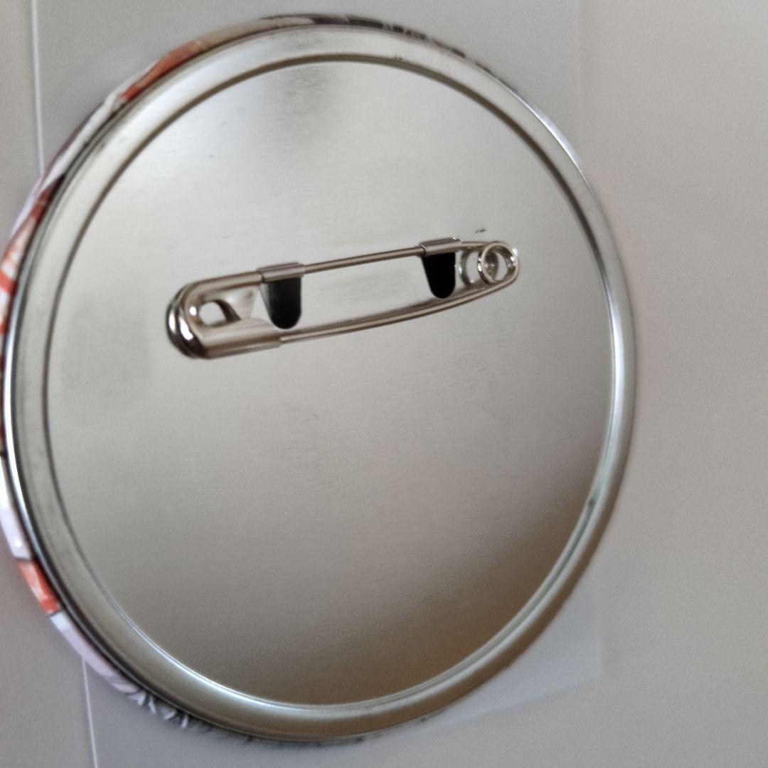 東京喰種 HEROES 金木研 コレクション缶バッジ - メルカリ