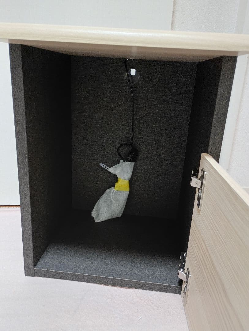 フランスベッド　株主優待サイドテーブル