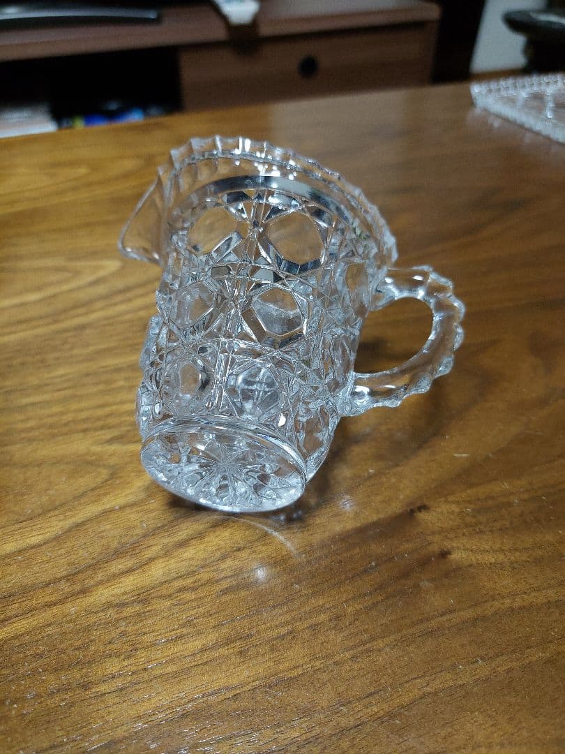 未使用　クリスタル　ミルクピッチャー&シュガーカップセット