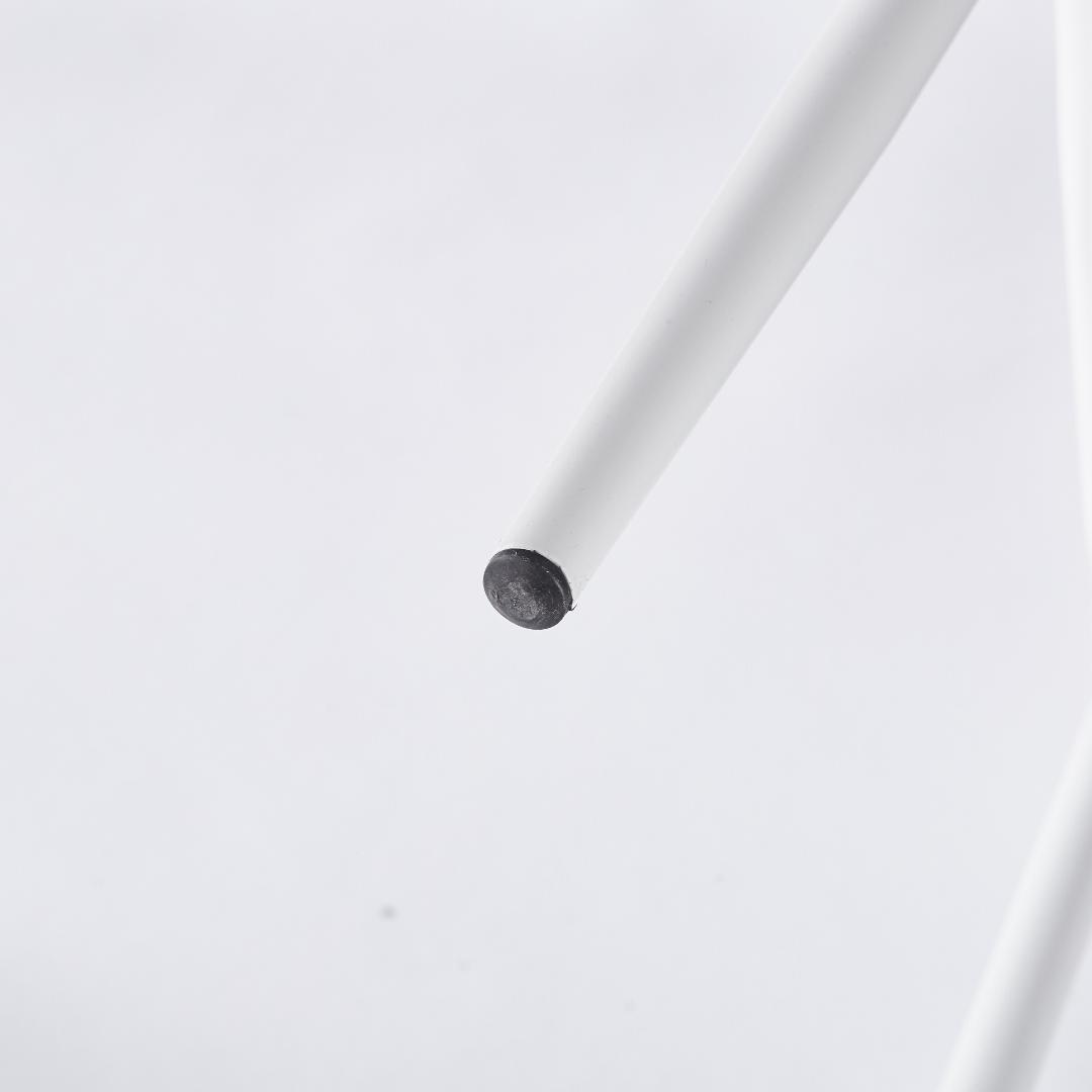 4脚セット ホワイト ダイニングチェア シボリ背もたれ スタイリッシュ 組立簡単