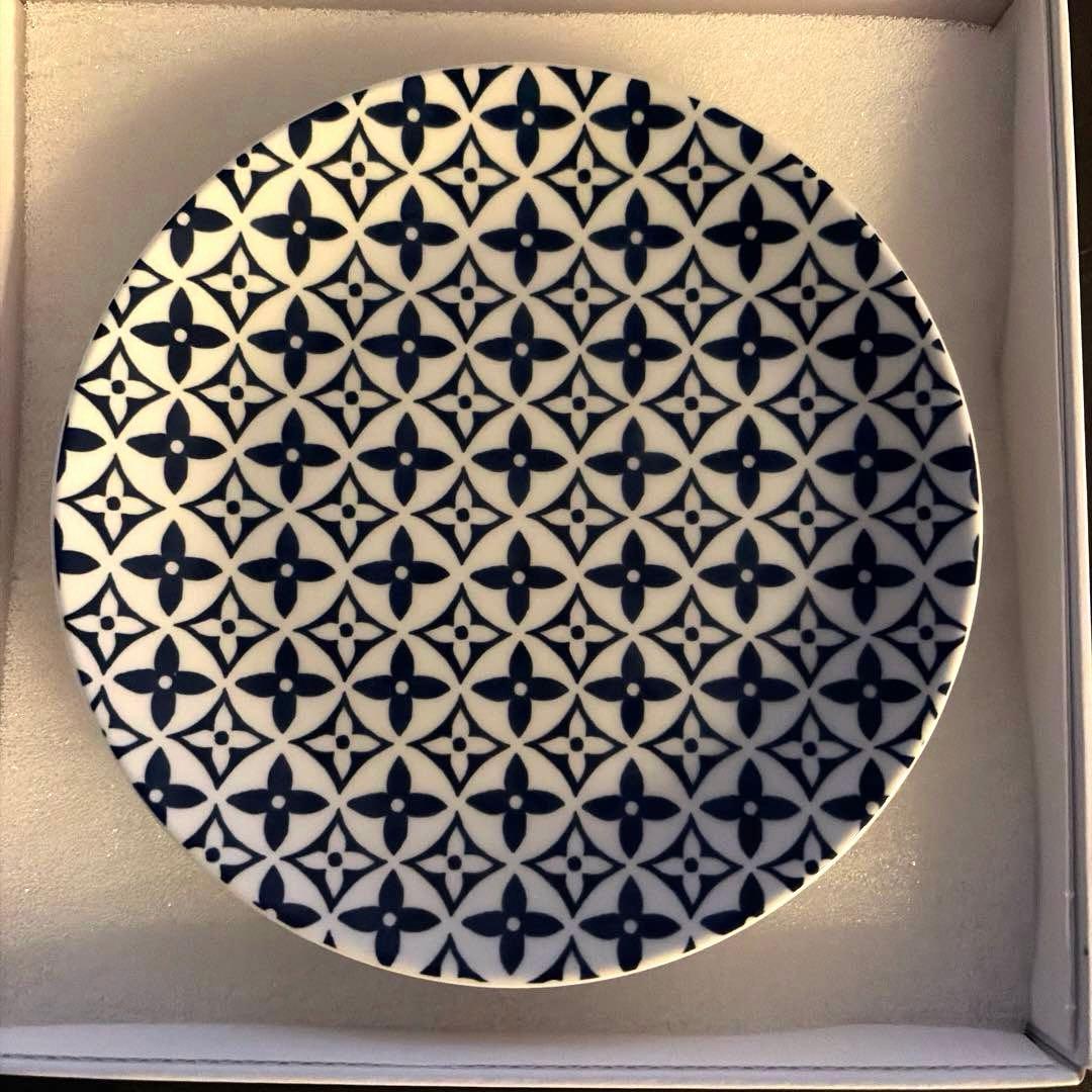 LOUIS VUITTON OBJETS NOMADES 皿