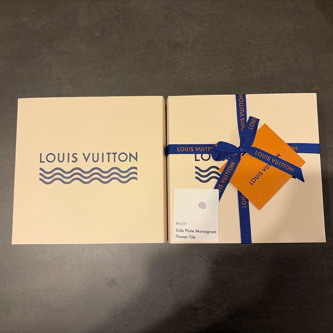 LOUIS VUITTON OBJETS NOMADES 皿