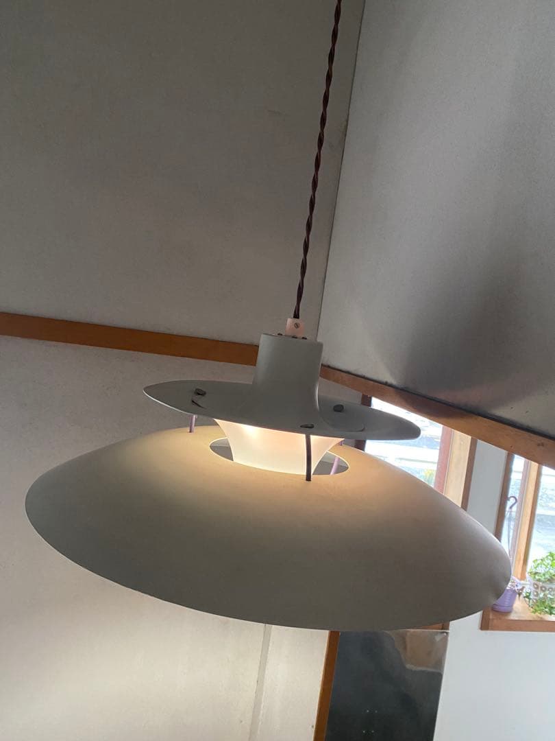 さ*ぽ様 12/31迄!!値下げします!! ルイスポールセン ペンダントライト