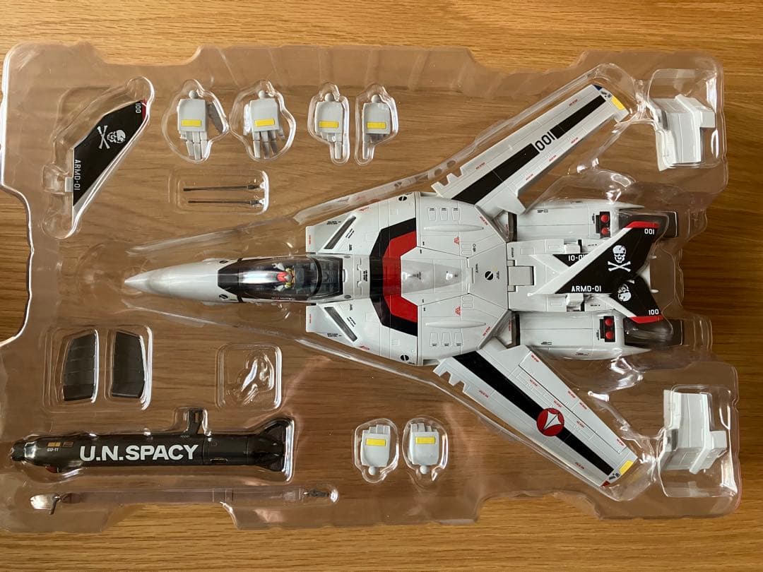 DX超合金 劇場版 VF-1S ストライクバルキリー (一条輝機) メカニック…