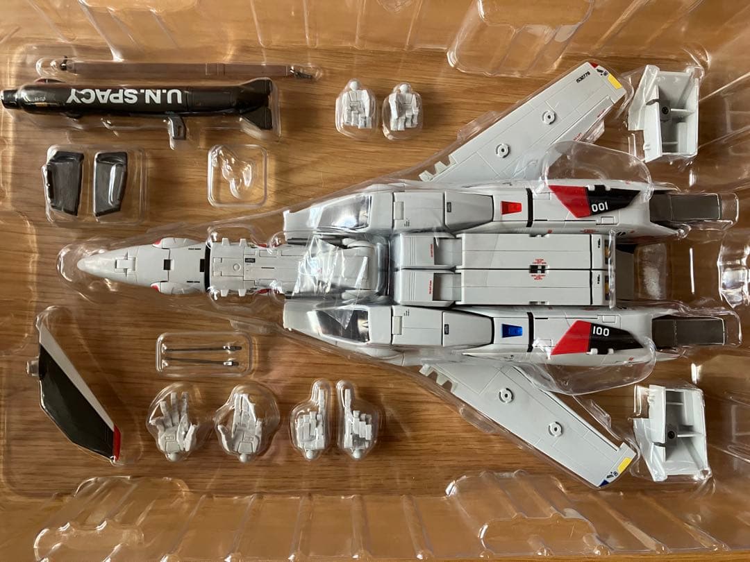 DX超合金 劇場版 VF-1S ストライクバルキリー (一条輝機) メカニック…