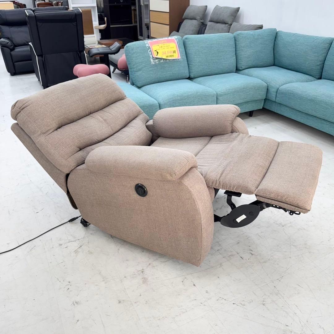 ②定価54,890円♪ ニトリ 1人用電動リクライニングソファ