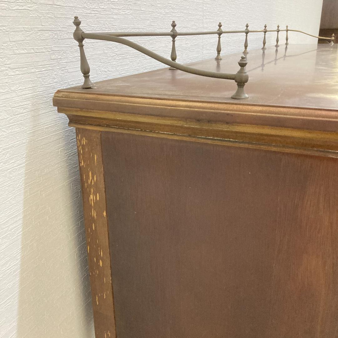 アンティーク　フェデラル様式デザイン　サイドボード　キャビネット