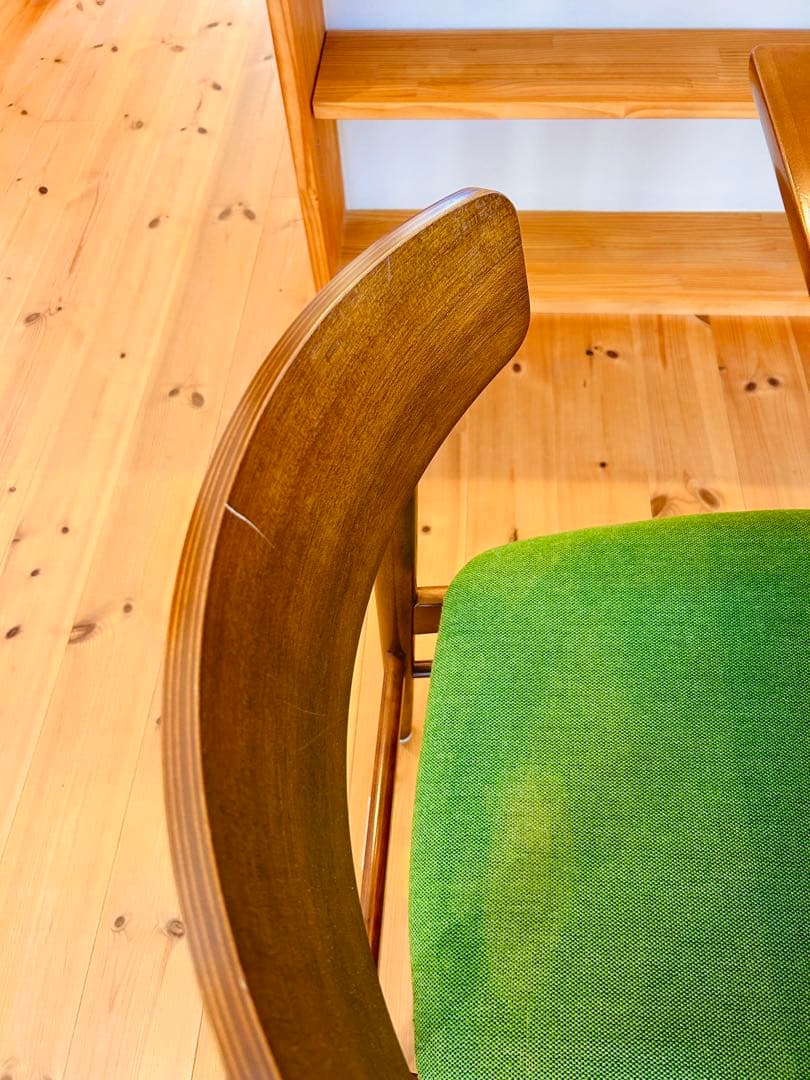 マジュール【送料込】カリモク60 Tチェア モケットグリーン 写真後
