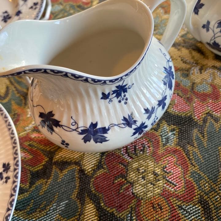 ロイヤルドルトンヨークタウンティーセット15点フルハース