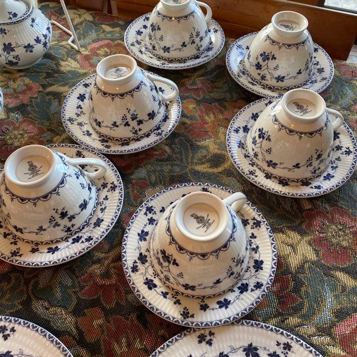 ロイヤルドルトンヨークタウンティーセット15点フルハース