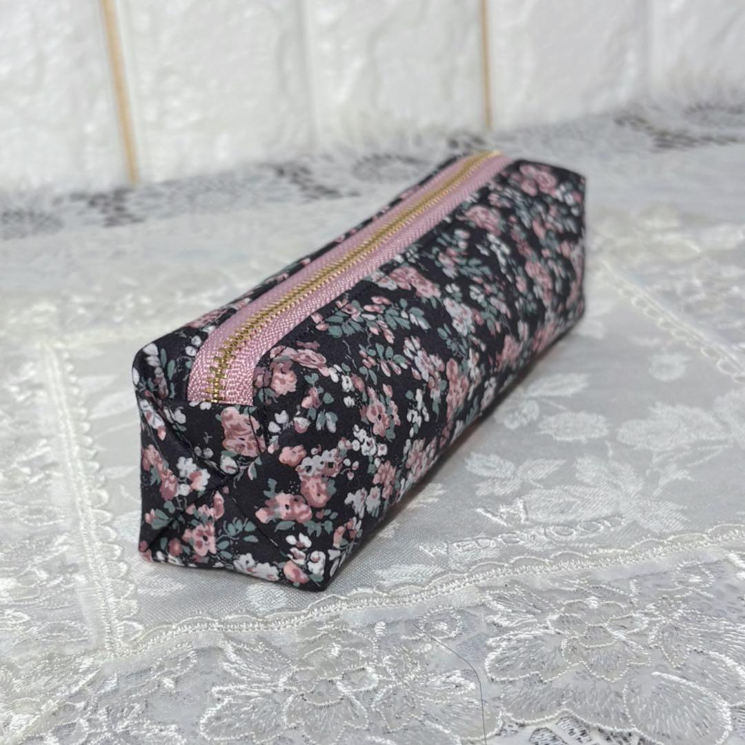 ミニペンケース　リバティムーンモス　ヴィンテージブラック　ハンドメイド