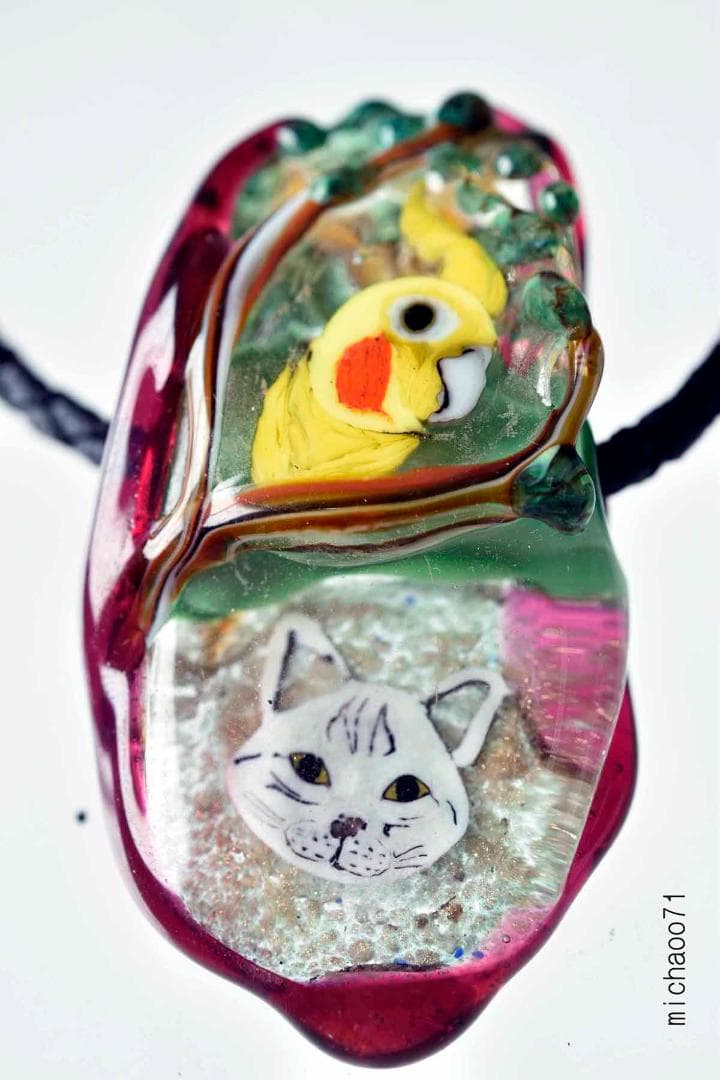 インコ　猫　とんぼ玉 トンボ玉 蜻蛉玉 ペンダントトップ 13464-491