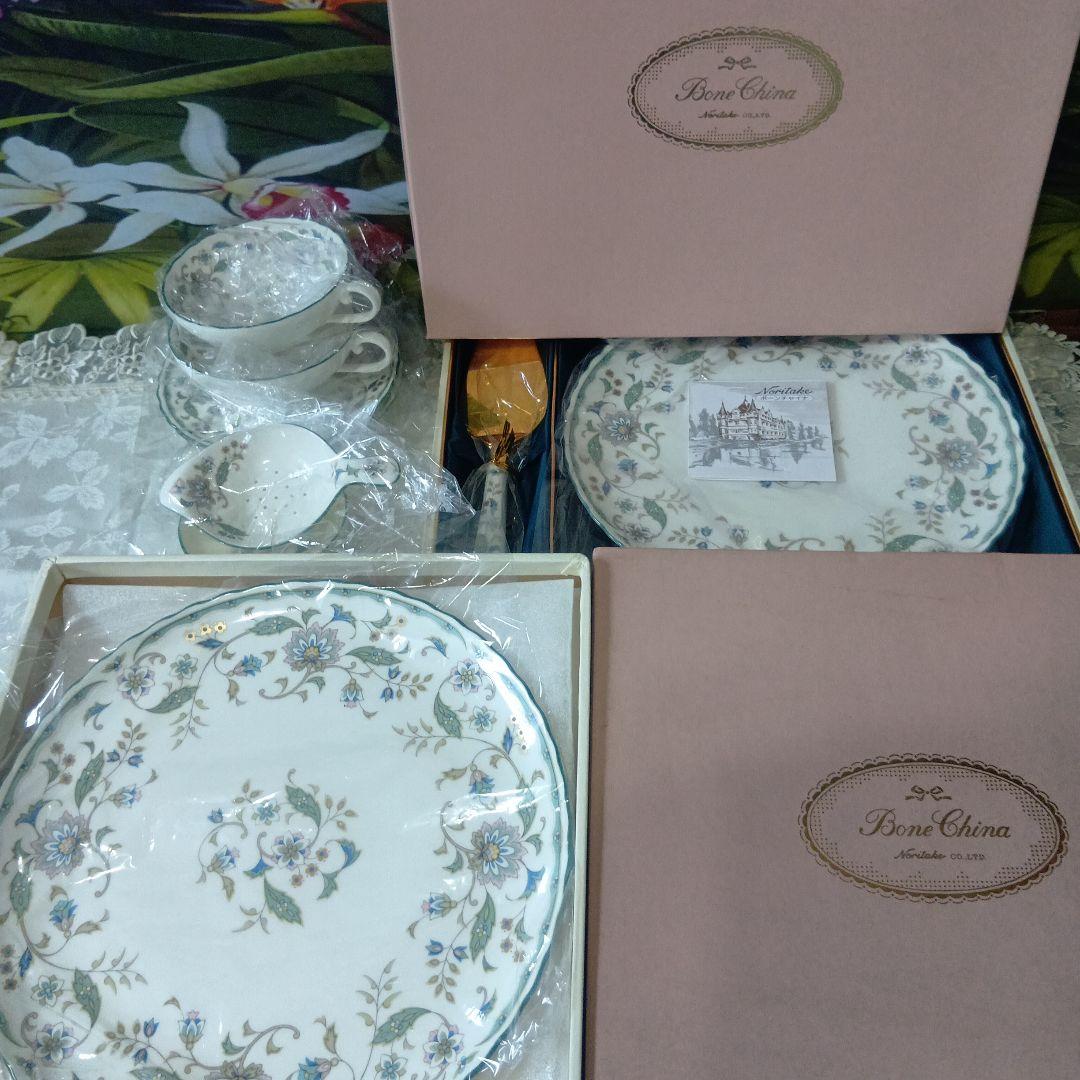 ❤ Noritake カリフパレス ティーカップセット＋ ケーキ皿2枚サーバ付き