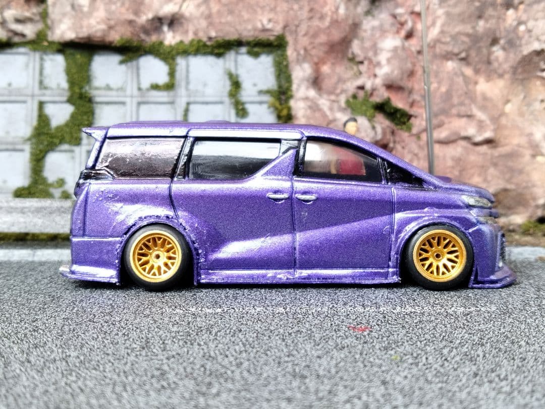 トミカ改造 ヴェルファイア フルエアロ アルミリム ☆深リム ホット