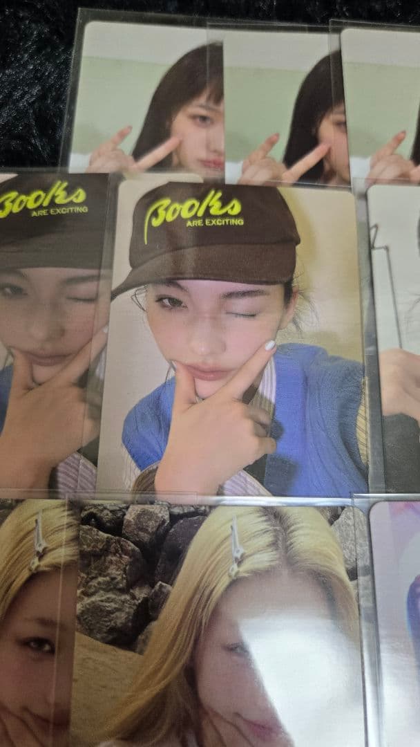 ILLIT イロハ トレカセット - メルカリ