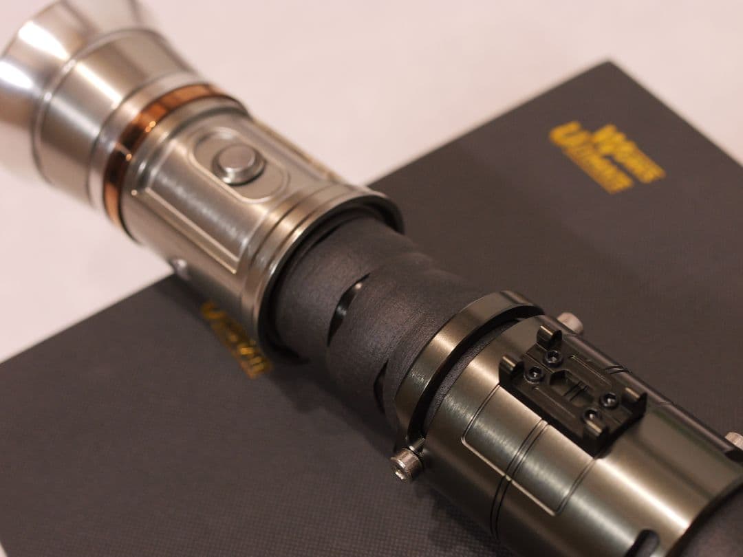 カスタムライトセーバー FallenOrderセット UltimateWorks